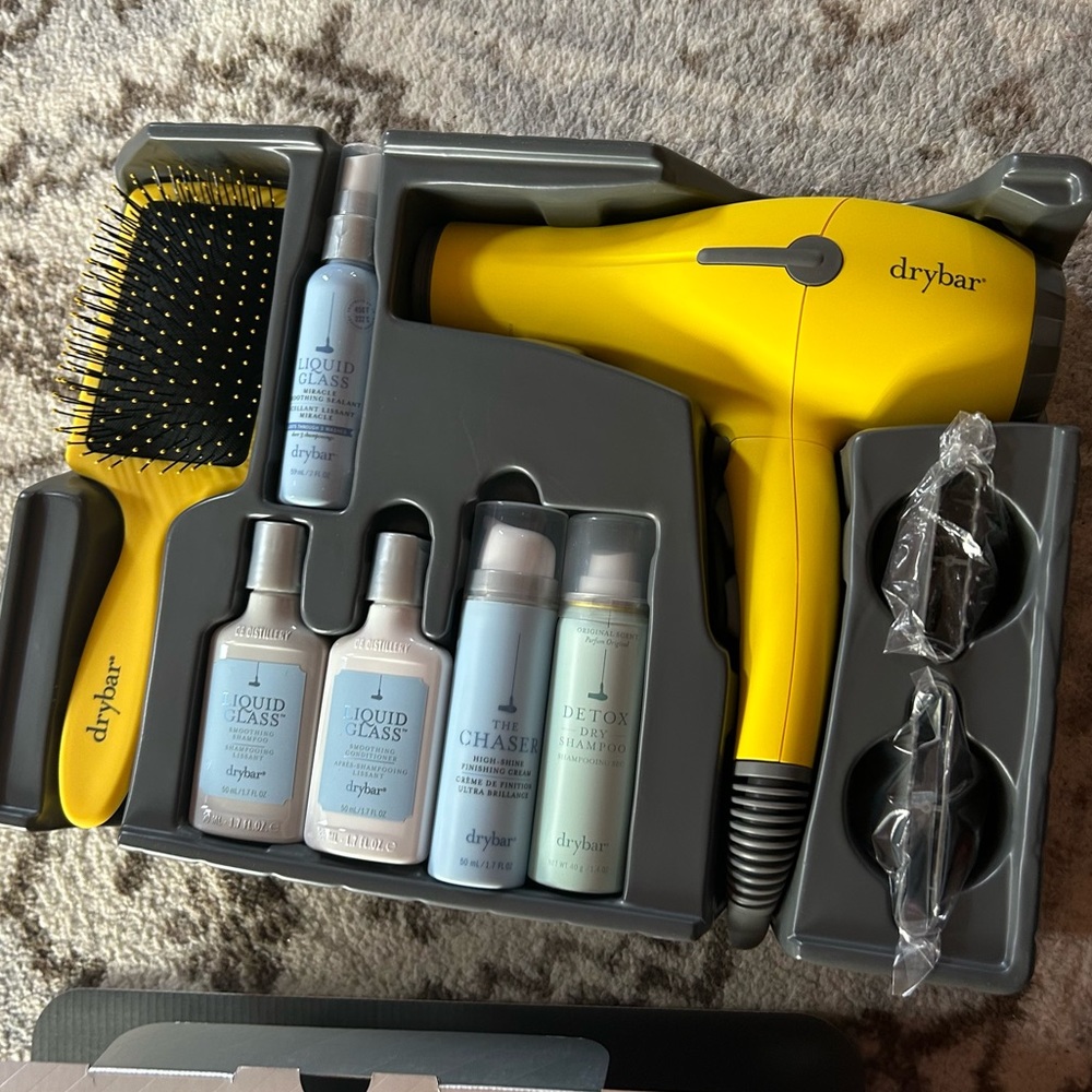 New drybar blow dryer set